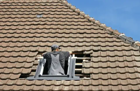 Pose de velux à Saint-Vivien